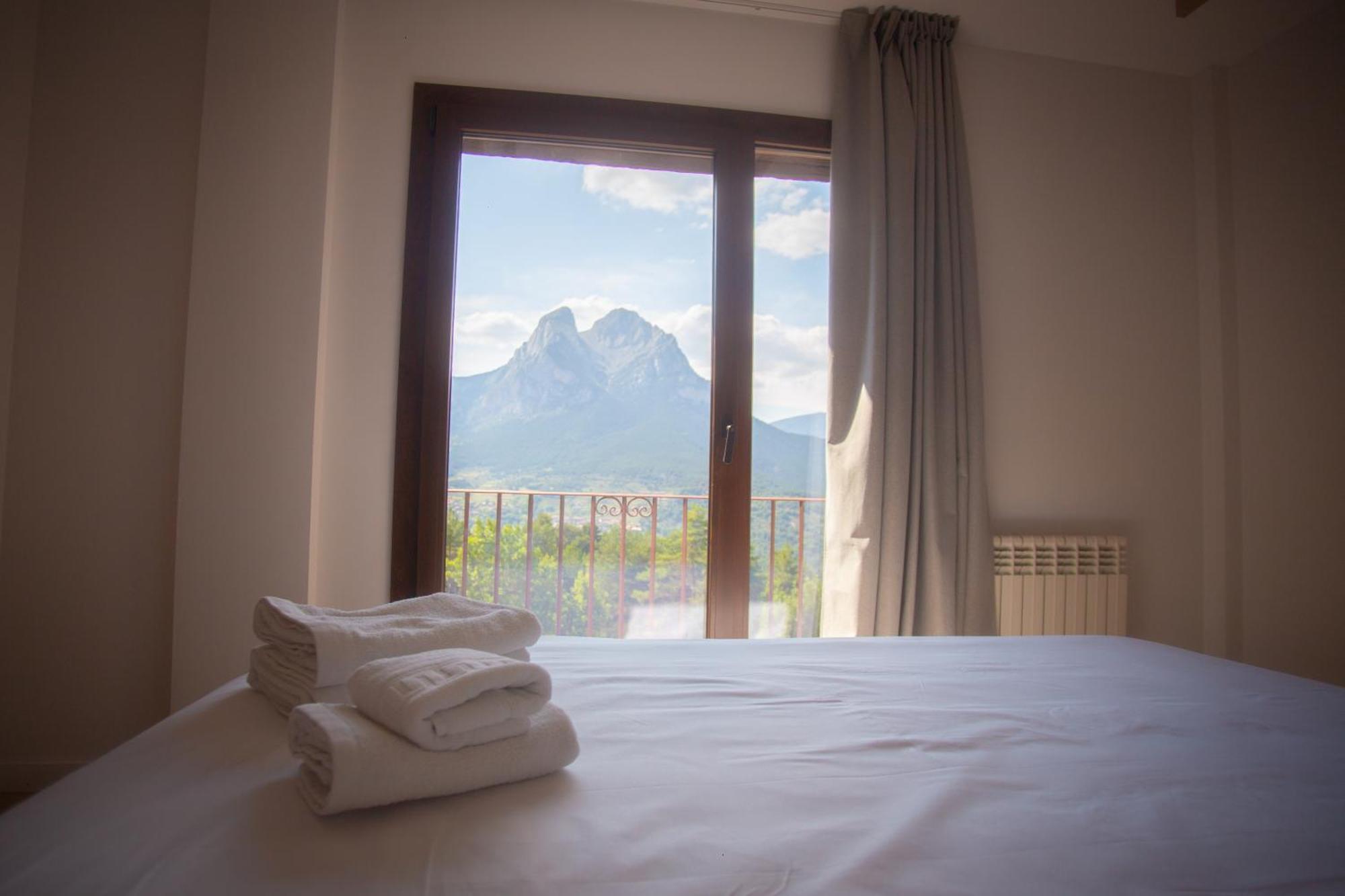 L'Indret Del Pedraforca Adults Only Hotel Saldés Eksteriør billede