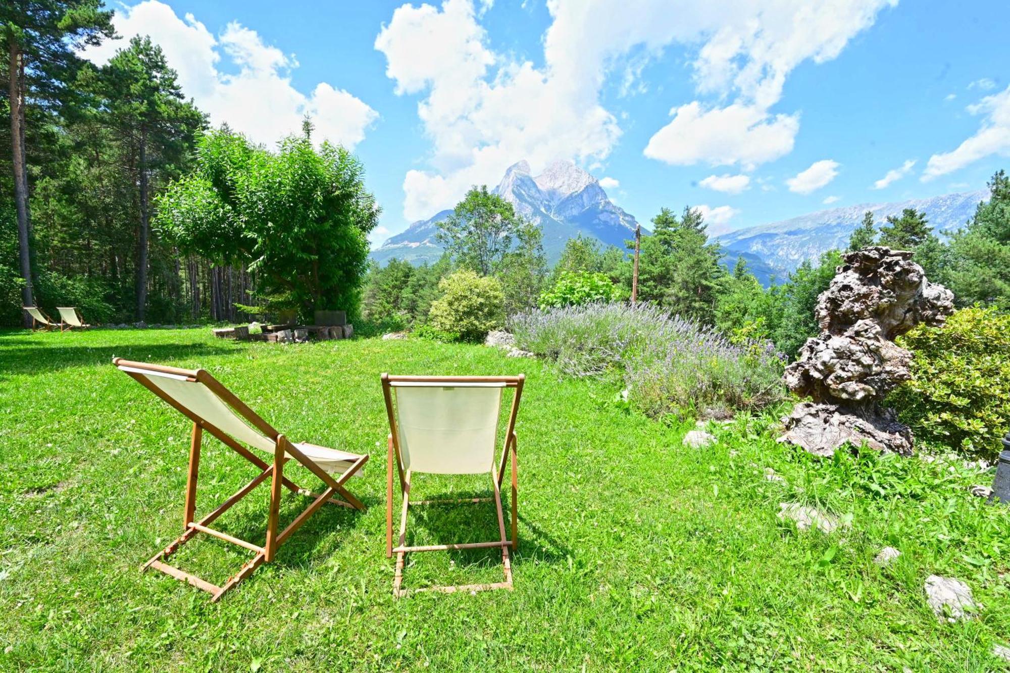 L'Indret Del Pedraforca Adults Only Hotel Saldés Eksteriør billede